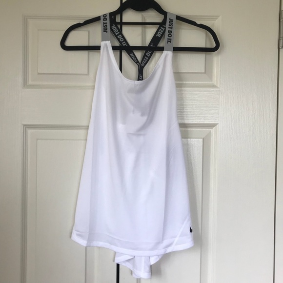 FINAL PRICE ✨Nike dry tank✨ - Picture 5 of 6